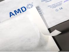 Hvordan bidrager Tyveks styrke og punkteringsmodstand til vedligeholdelse af sterilitet under opbevaring?